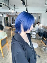 ニュート(Neut )&nbsp;ハイトーンカラーネイビーブルー/ケアブリーチ/レイヤーボブ