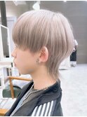 ベージュカラーツーブロックショート  ウルフ ハイトーンカラー