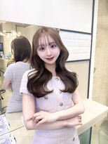 リリー(Lilley) 天神/博多/韓国ヘア/ヨシンモリ/レイヤーカット