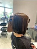 オリーブグレージュ