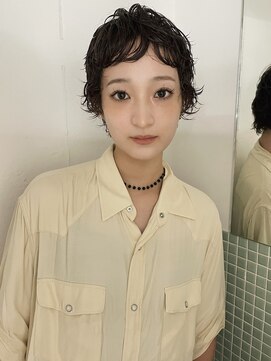 ヘン(hen) 【心斎橋hen】ショートパーマ　くせ毛風パーマ