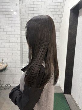 レガーレ(Legare) 広島 髪質改善ストレート 30代40代50代大人のツヤ髪へ