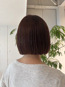 オーラ(ora) ミニボブ×オレンジベージュカラーでお洒落に♪