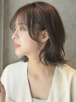シック 桶川東口(CHIC)の写真/前髪×顔周り×レイヤーカット。骨格や髪質・毛流れを計算したレイヤーカットで小顔韓ヘアを創る！[桶川]