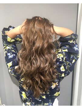 ビーヘアサロン(Beee hair salon) 【渋谷Beeehair/山森伴利】A/W NewStyle