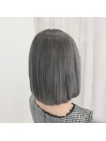 シエル 立川店(CIEL)&nbsp;【原田】ケアブリーチを使ったシルバーグレー！！