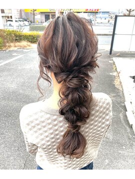 フローラ(FLORA) ヘアセット