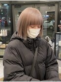 ブリーチで作る透明感ミルクティーベージュ＋フロントカット