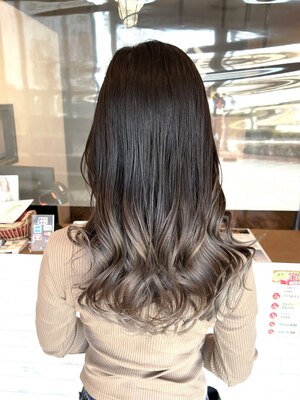 カジュアルスタイルから上品な大人ヘアまでお任せ！貴方の魅力を引き出すカラーで、あなただけのStyleに♪