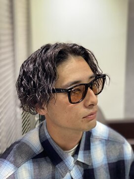 アルカナ 明治神宮前原宿(ARCANA) ウルフアッシュブラックカルマパーマベリーショート