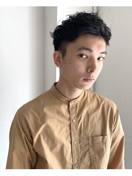 クッカ(qukka) 大人ツーブロックパーマ×ショート