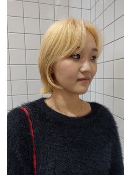 スタニング 渋谷(STUNNING.) ケアブリーチ