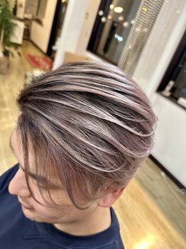 ハル(HARU)の写真/幅広い世代から支持!朝が楽になるメンズカット。20代は魅力的に。30~50代は若々しく。