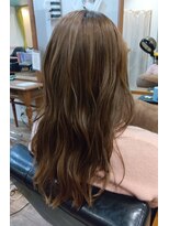 ラフォンテ ファーマ(LAFONTE fama)&nbsp;透明感グレージュ×顔周りレイヤー 髪質改善カラーエステ