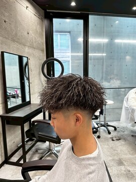 イーラ アメ村店(era) ホワイトメッシュゆるめツイスパ