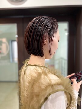 ヴィヴカウンター(VIVE counter) ピンクブラウン×大人のミニボブ◎