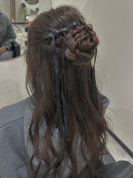 タグ(Tag) hairset × ハーフアップ