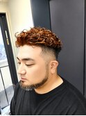 強めのフェードパーマ