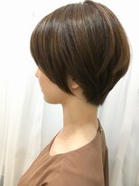 アリュウル 表参道 青山(Allure)&nbsp;【耳かけ簡単美シルエットショート】【水越】