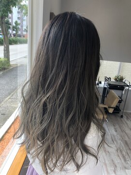 シキ(C key) グレージュグラデーション