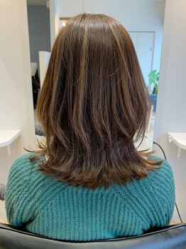 リラヘアー(Rela hair)の写真/しっかり丁寧なカウンセリングで貴女に似合うスタイルを発見！セットもラクラク、毎日が楽しくなる♪