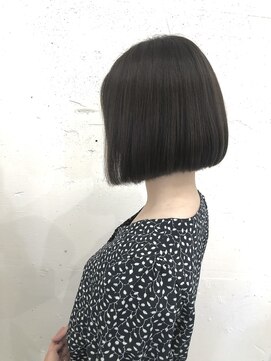 エヌフォーシー(N4C) 【N4C】ミニボブ×ダークアッシュ