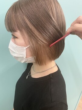 リーホリエ(Lee Horie) ミルクティーグレージュ×インナーカラー◎