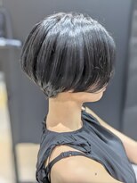 ジエクト 本店(The Ect)&nbsp;ハンサムショート×ネイビーブルー×ハイライト×モードヘア