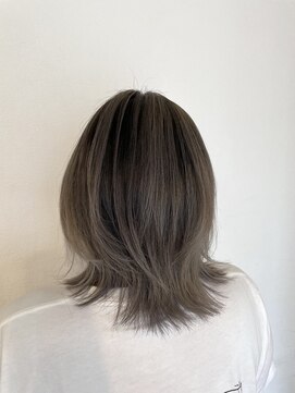 リアン 熊谷本店(Rien) バレイヤージュ×グレージュカラー