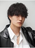 人気黒髪マッシュウルフ