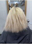 ブリーチで髪がチリった方をビビリ矯正×高難易度縮毛矯正で艶髪