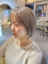 ユヌ(Une)&nbsp;ハイトーンボブ