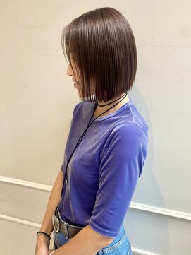 ネオリーブギンザ 銀座店(Neolive GINZA) ストレートボブ/切りっぱなしボブ/大人ボブ/白髪ぼかしカラー