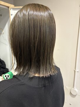 ローレンプラス(LOREN+) 透明感髪質改善ベージュダブルカラーミルクティーグレージュ