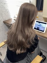 ローレン(Lolen.)&nbsp;【ヘーゼルベージュ× レイヤーウェーブ】　浜崎　あきら