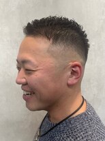 インフィニィト ネオ(INFINITO NEO) スキンフェード サイドパート