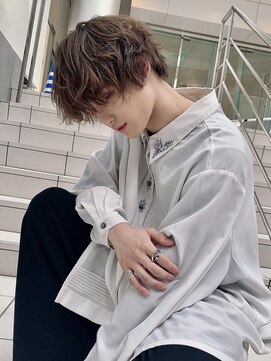 ユーフォリア 渋谷グランデ(Euphoria SHIBUYA GRANDE) スモーキーベージュ　モテるメンズヘア　簡単スタイリングメンズ