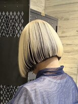 ヲタク(wotaku.)&nbsp;アンブレカラープレイングカラーインナーカラーハイトーンボブ