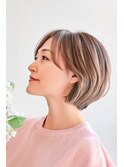★明るい白髪染めショートボブ