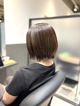 ブロック 日吉店(BLOC) レイヤーボブ ピンクブラウン