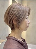 表参道酸性ストレートパーマ艶髪ショートベージュアッシュ60代