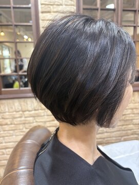 リュッカ(Lycka) 小顔ショート