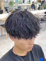 フィフス 栄(fifth)&nbsp;波巻きツイストスパイラルツーブロック束感マッシュメンズパーマ