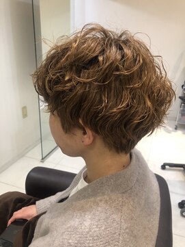 スリーヘアーデザインズ(Three Hair Designs) n