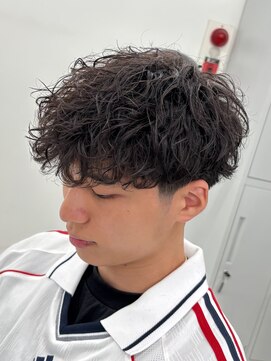 イーラ 和歌山(era) フェザーパーマ/センターパート/メンズパーマ/メンズカット