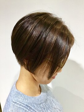 ヴォージュアーム(VOGES ame) 【VOGES】リアルサロンワーク・ハイライトショートボブ