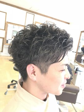 コワファースト 大分(COIFF1RST) ゆる巻きショートパーマ