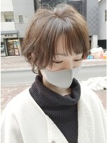 ヘアーメイクオズ(hair make O/S) 担当 照井 小顔ベージュショート