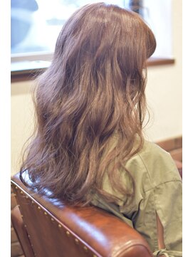 ロア(Loa) グレージュカラー