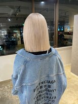 メリー オオサカ(Merly Osaka)&nbsp;ボブ×ホワイトカラーはオシャレさん_ミルキィホワイトベージュ_